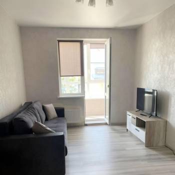 Сдается 1-комнатная квартира, 43 м²