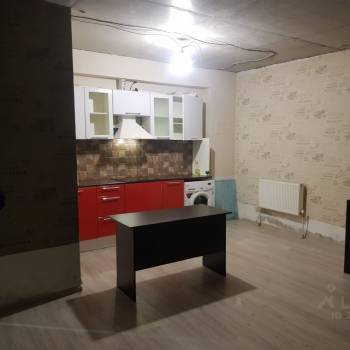 Продается 1-комнатная квартира, 40 м²
