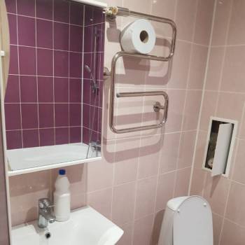Продается 1-комнатная квартира, 40 м²