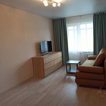 Сдается 1-комнатная квартира, 32 м²