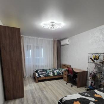 Продается 3-х комнатная квартира, 80,8 м²