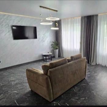 Продается 3-х комнатная квартира, 80,8 м²