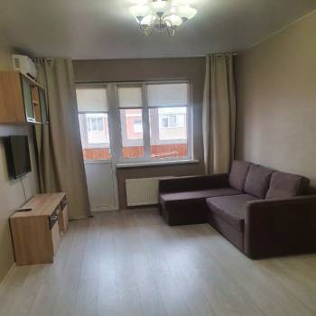 Сдается 1-комнатная квартира, 35 м²