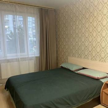 Сдается 1-комнатная квартира, 38,3 м²