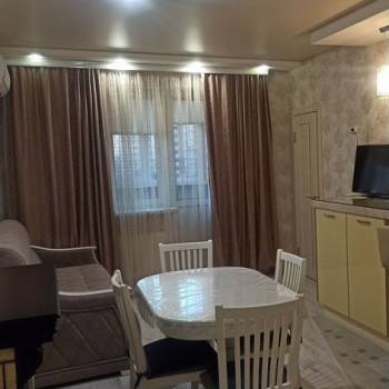 Сдается Многокомнатная квартира, 76,7 м²