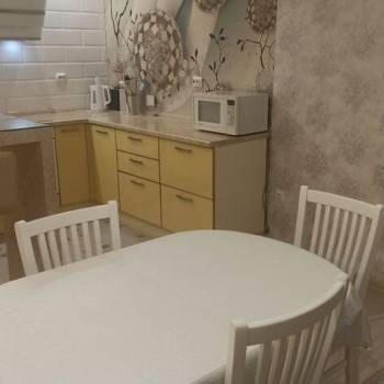 Сдается Многокомнатная квартира, 76,7 м²