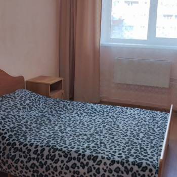 Сдается Многокомнатная квартира, 72,8 м²