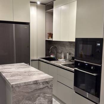 Сдается Многокомнатная квартира, 85 м²