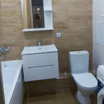 Сдается 1-комнатная квартира, 42 м²