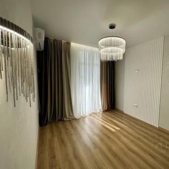Продается 1-комнатная квартира, 35 м²