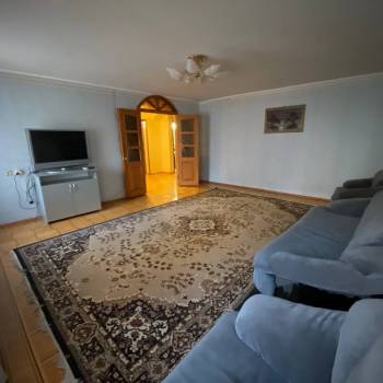 Продается Многокомнатная квартира, 111,9 м²