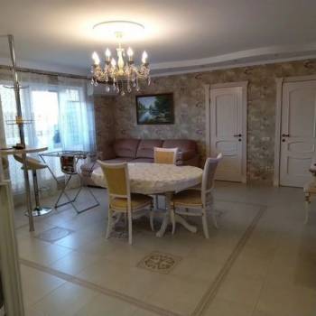 Продается 2-х комнатная квартира, 84,8 м²