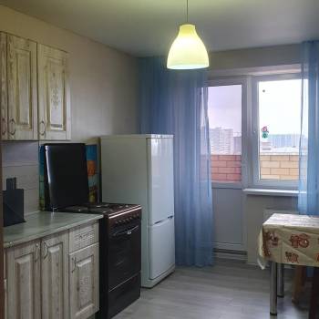 Сдается 1-комнатная квартира, 39 м²