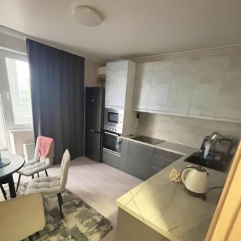 Сдается 2-х комнатная квартира, 52 м²