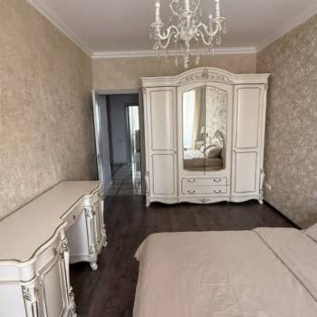 Продается 3-х комнатная квартира, 90,6 м²