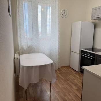 Продается 1-комнатная квартира, 34 м²