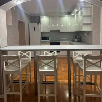 Продается 3-х комнатная квартира, 95 м²