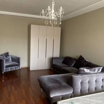 Сдается 1-комнатная квартира, 46,7 м²