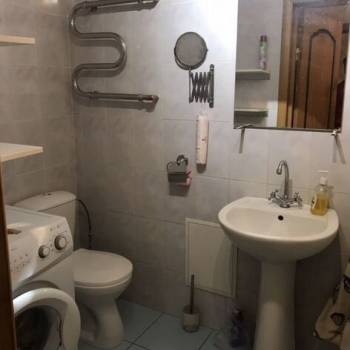Сдается 1-комнатная квартира, 40 м²