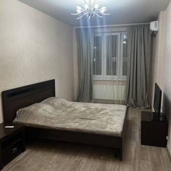 Сдается 1-комнатная квартира, 35 м²
