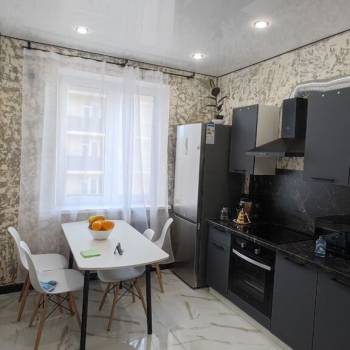 Сдается Многокомнатная квартира, 65 м²