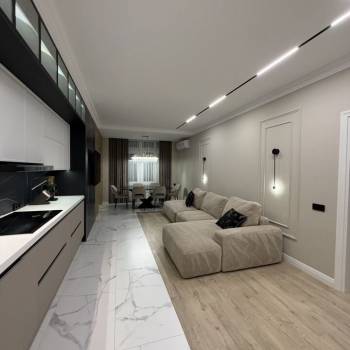Продается Многокомнатная квартира, 156 м²