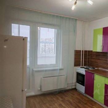 Сдается 1-комнатная квартира, 37 м²