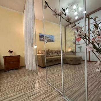 Сдается 1-комнатная квартира, 47 м²