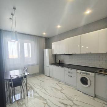 Сдается 1-комнатная квартира, 35 м²