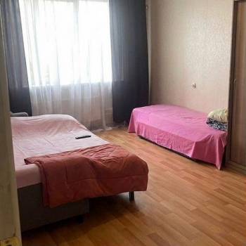 Продается 1-комнатная квартира, 50,6 м²