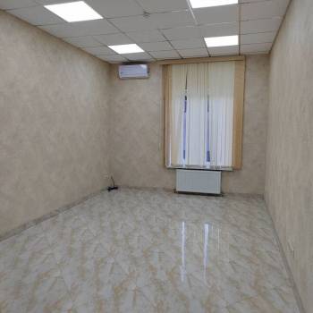 Сдается Нежилое помещение, 100 м²