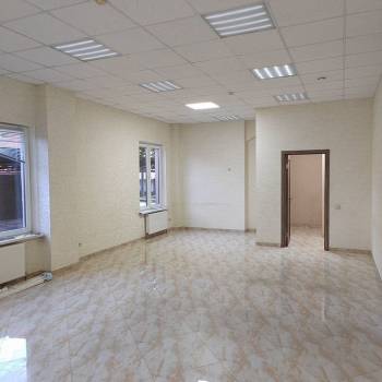 Сдается Нежилое помещение, 100 м²