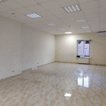 Сдается Нежилое помещение, 100 м²