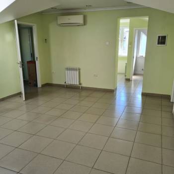 Сдается Офис, 200 м²