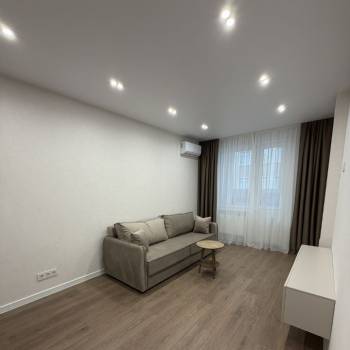 Сдается 1-комнатная квартира, 41 м²