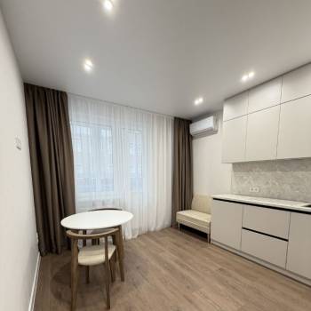 Сдается 1-комнатная квартира, 41 м²