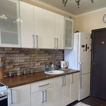 Продается 1-комнатная квартира, 38,1 м²