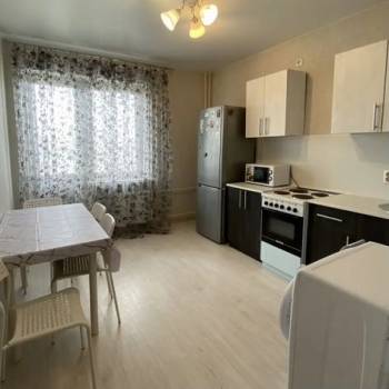 Сдается 2-х комнатная квартира, 56 м²
