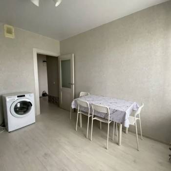 Сдается 2-х комнатная квартира, 56 м²