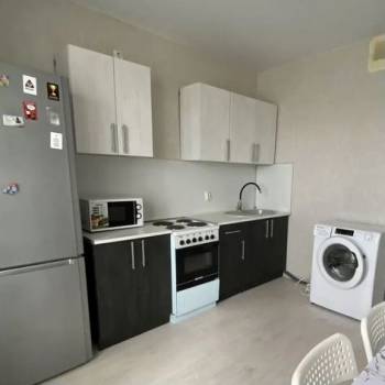 Сдается 2-х комнатная квартира, 56 м²
