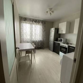 Сдается 2-х комнатная квартира, 56 м²