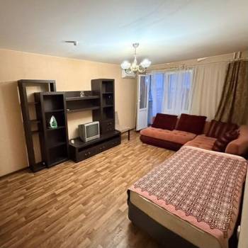 Сдается 1-комнатная квартира, 47 м²