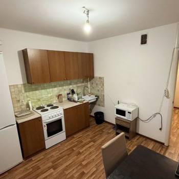 Сдается 1-комнатная квартира, 47 м²