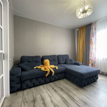 Сдается 1-комнатная квартира, 42 м²