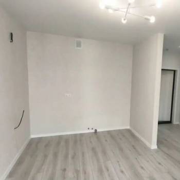 Продается 1-комнатная квартира, 42,3 м²