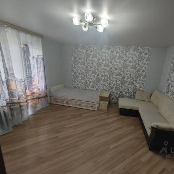 Сдается 1-комнатная квартира, 33,8 м²