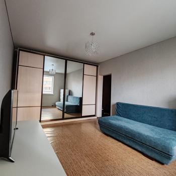 Сдается 1-комнатная квартира, 43 м²