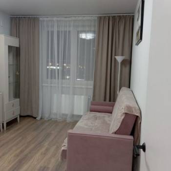 Сдается 1-комнатная квартира, 45 м²