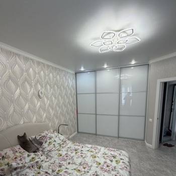 Продается 1-комнатная квартира, 36 м²