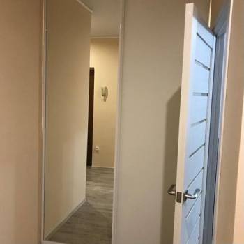 Сдается 1-комнатная квартира, 42 м²